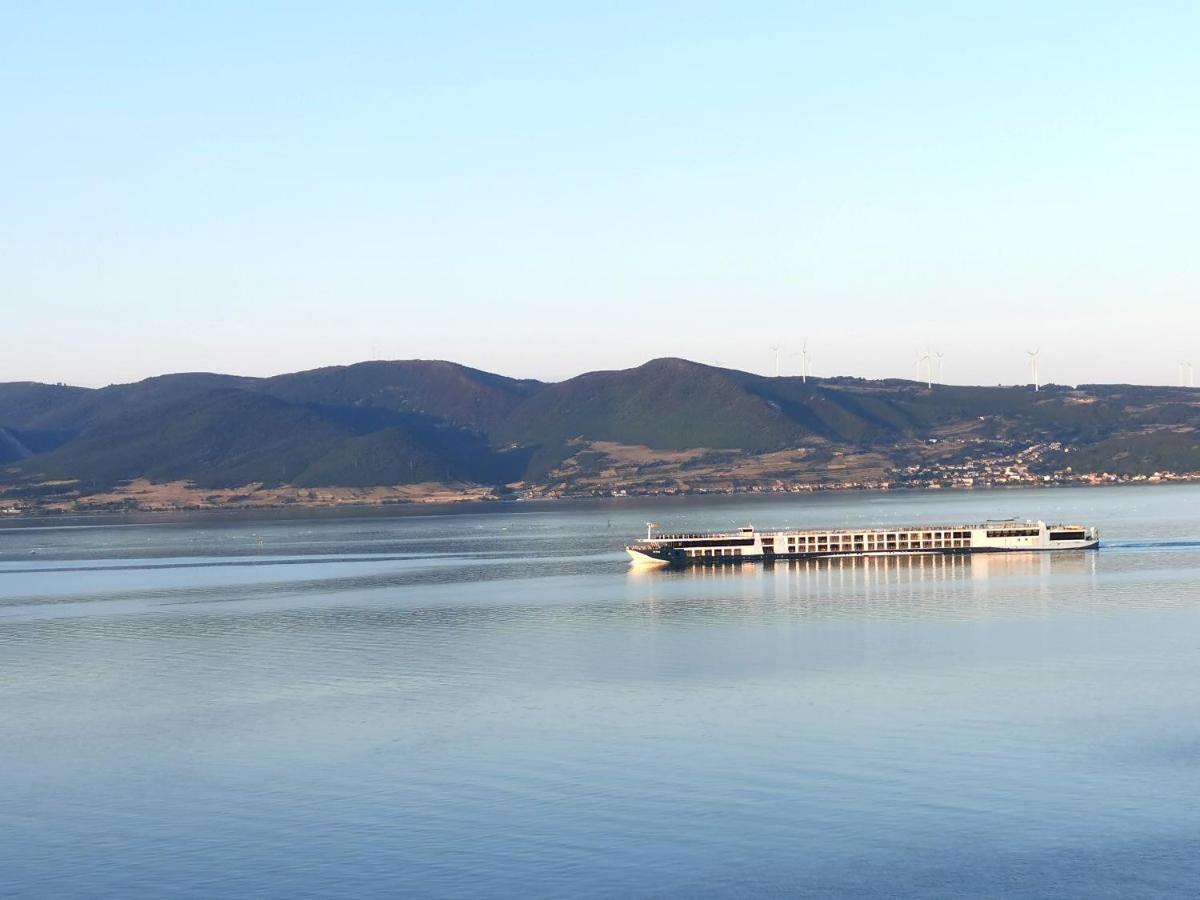 Hotel Kuca Za Odmor-Zelena Oaza Golubac Exterior foto